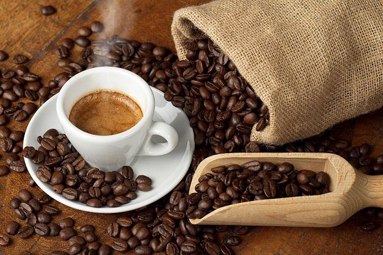 Highland Ember – Smoky Arabica Roast for Bold Mornings